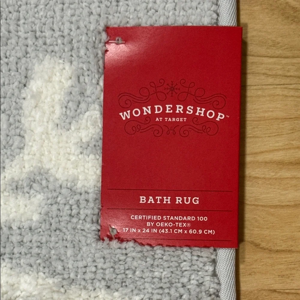 Wondershop Gray Snowflake Bath Mat New